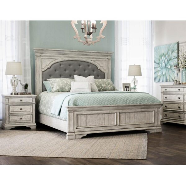 Highland Park Bed - Cathedral White