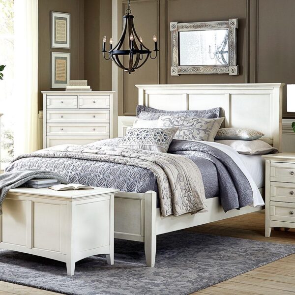 Northlake Panel Bed