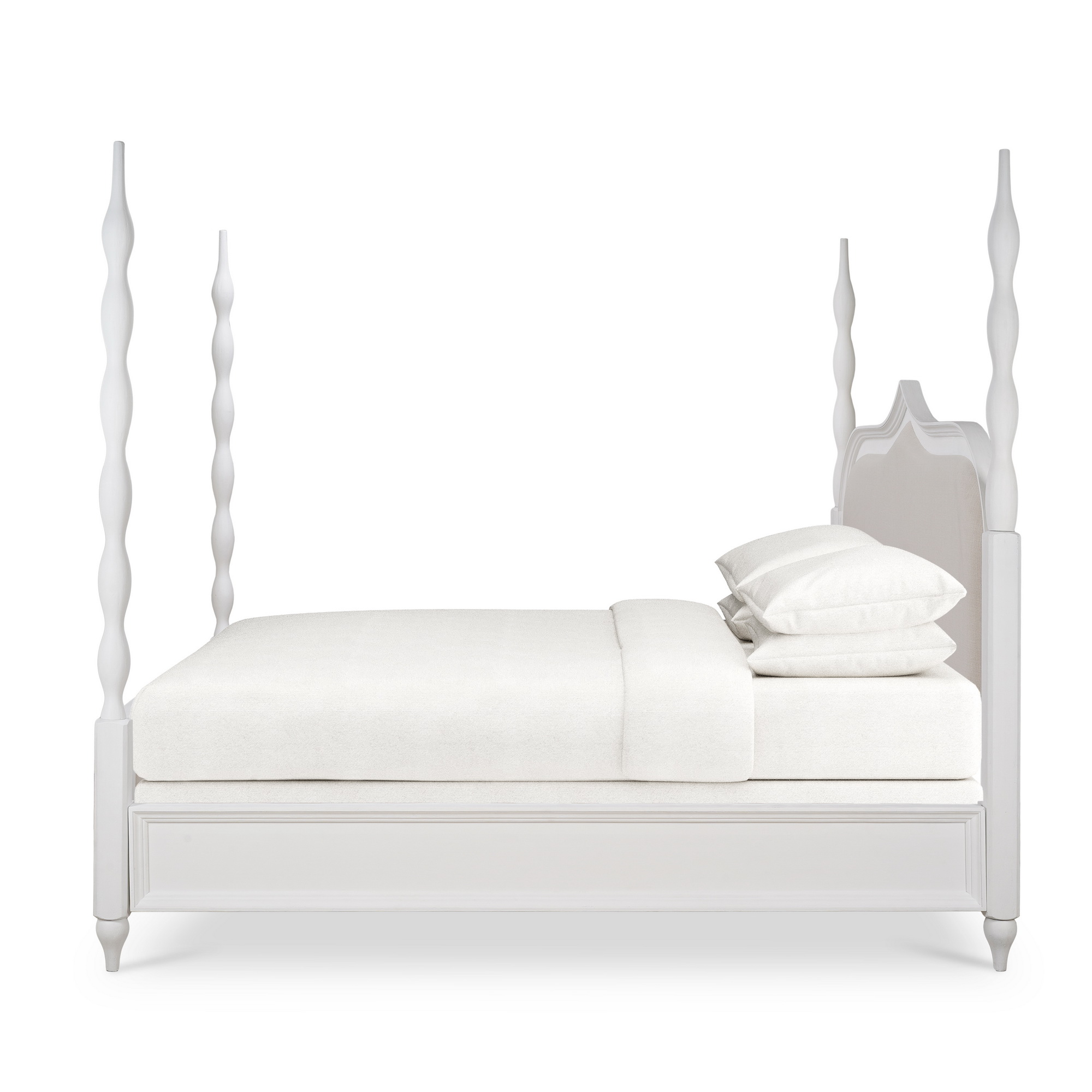 Bramble 76918 Brighton Upholstered Back Bed King (* comes w/ 2 poster options) Bramble 76918 Brighton Upholstered Back Bed King (* comes w/ 2 poster options)