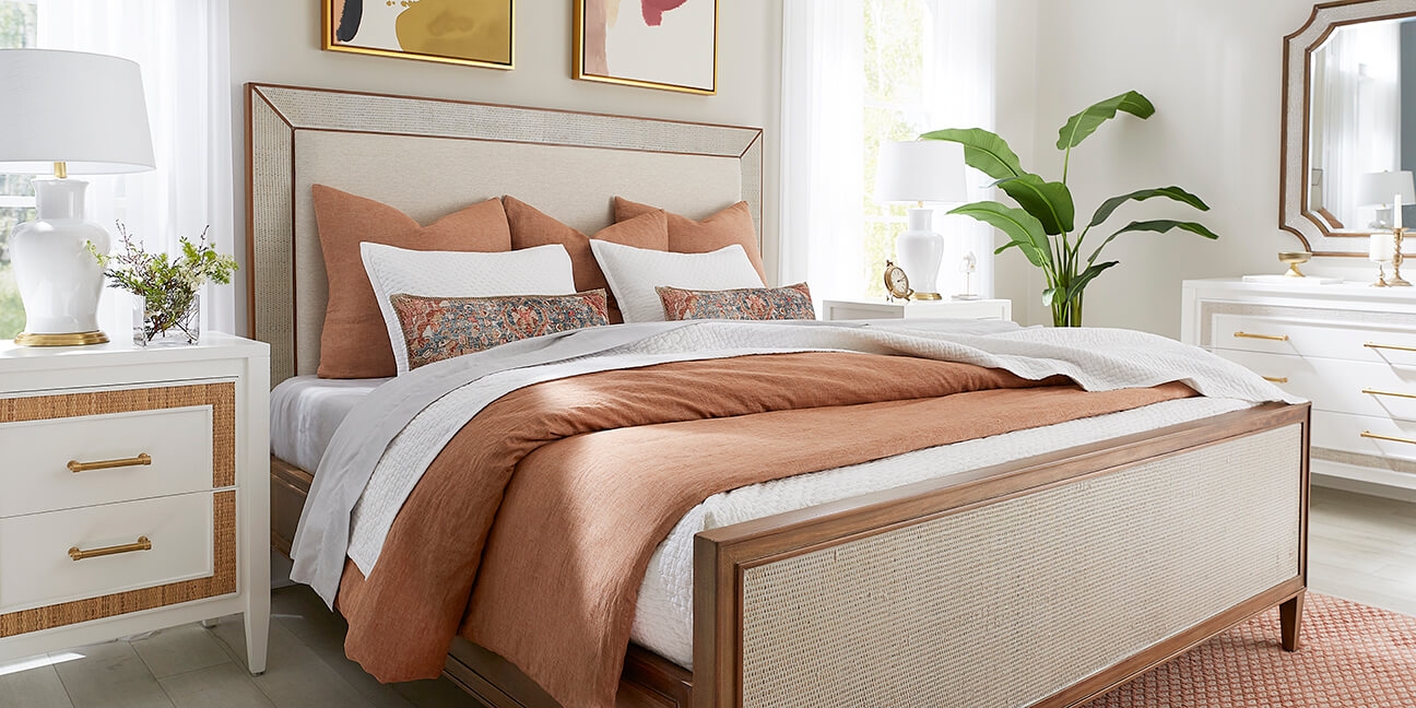 Bramble 76552 Belgravia Upholstered Bed w/ Rattan King Bramble 76552 Belgravia Upholstered Bed w/ Rattan King