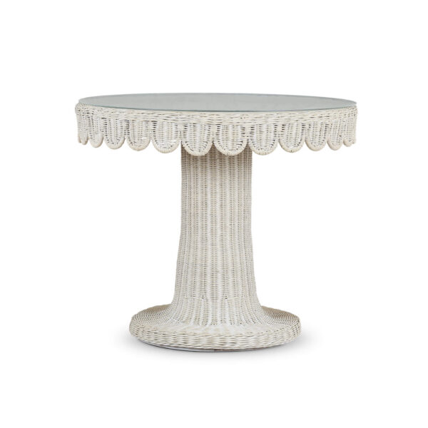 Bramble 28641 Scalloped Round Bistro Table w/ Tempered Glass