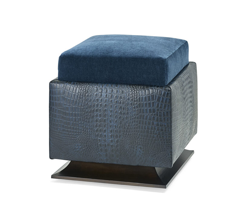Massoud 400 Iris Ottoman Massoud 400 Iris Ottoman