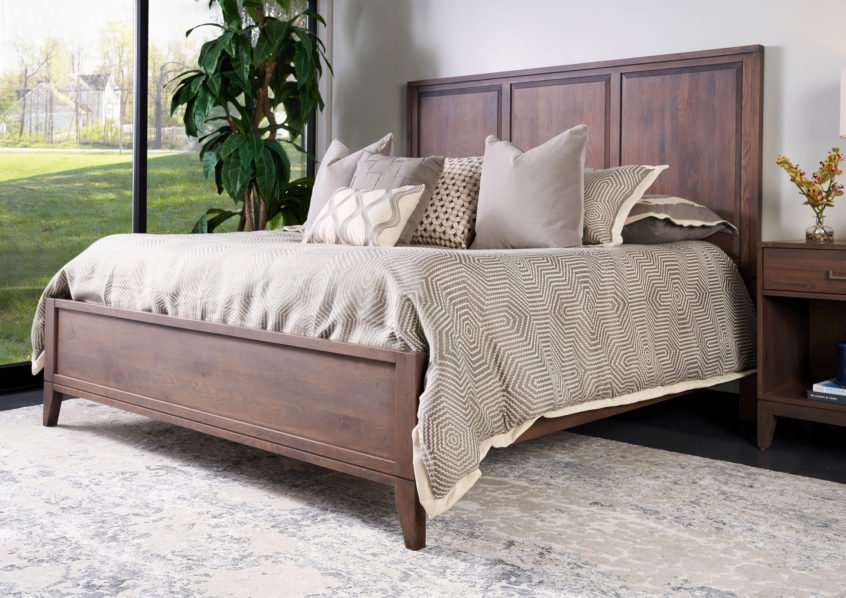 Yutzy 41107 Champagne Twin Panel Bed Yutzy 41107 Champagne Twin Panel Bed
