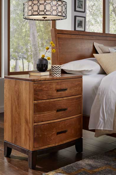 Yutzy 50118 Trieste 3 Drawer Nightstand