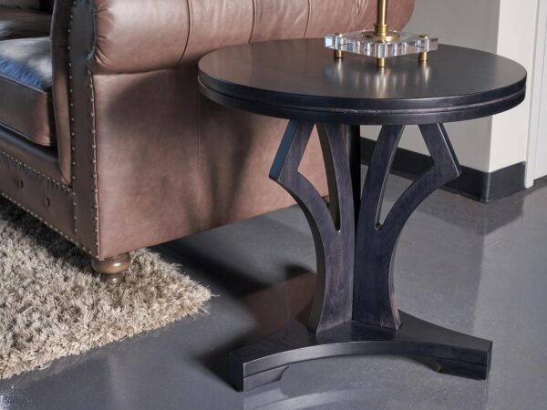 Yutzy 2109 Trieste Round Lamp Table