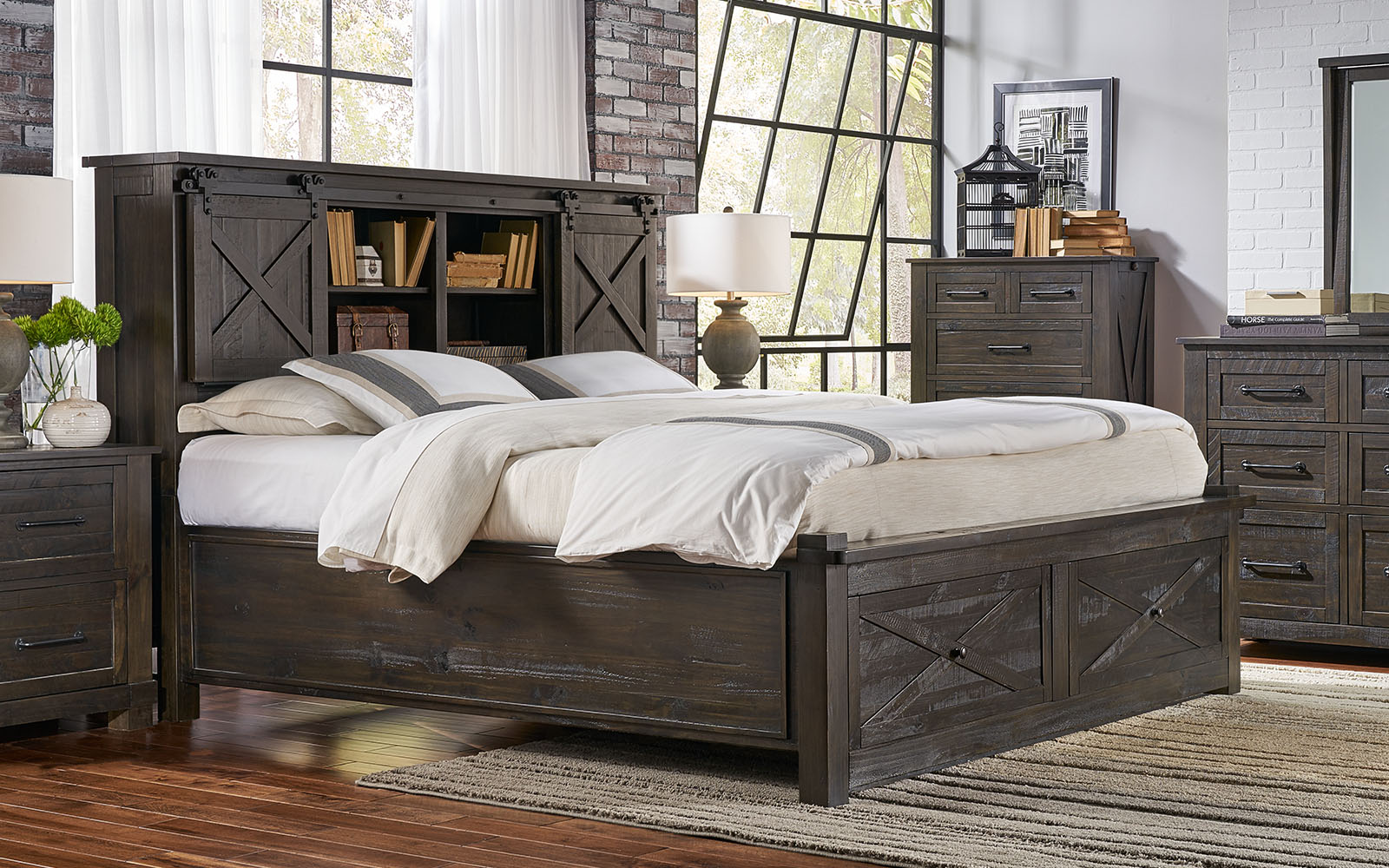 A-America SUVCL5031 Sun Valley Queen Storage Bed W/Ftbd Bench A-America SUVCL5031 Sun Valley Queen Storage Bed W/Ftbd Bench