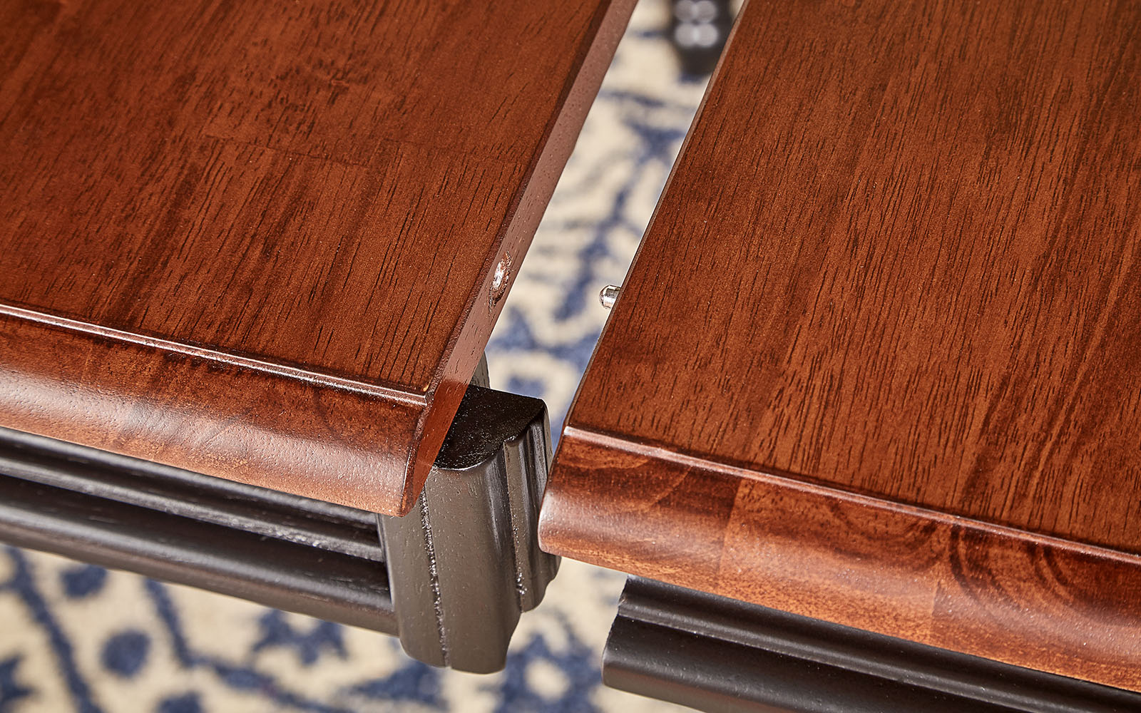 A-America BRIOB6310 British Isles Leg Table W/2-12 Leaves A-America BRIOB6310 British Isles Leg Table W/2-12 Leaves